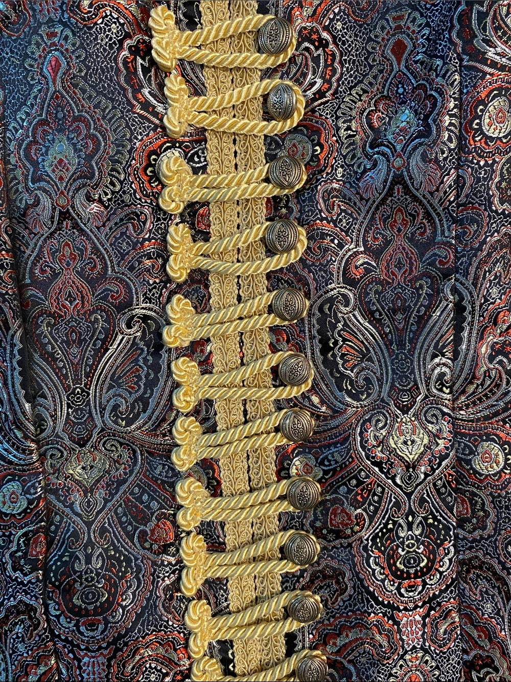 Custom-made brocade Renaissance men’s jacket - Picture 2 of 5